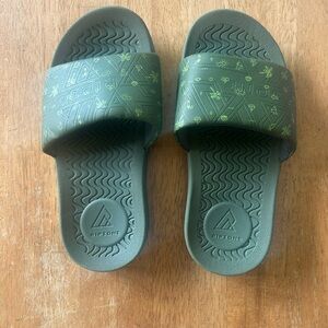 Ripzone Slide Sandals